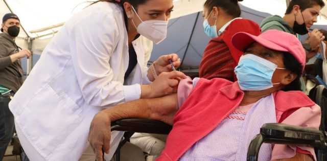 Mil 764 potosinos fueron vacunados contra el covid-19 en La Pila
