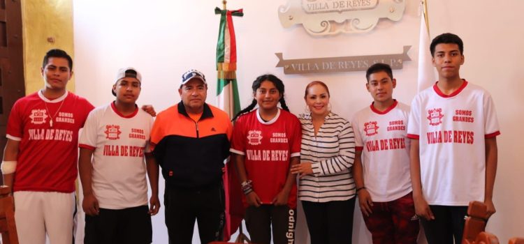 Jóvenes de Villa de Reyes representarán a SLP en Macro Regional de Atletismo.